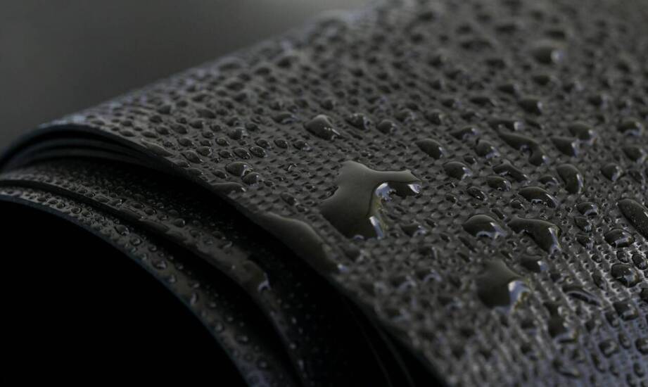 Jakie są różnice między standardowymi a specjalistycznymi chlapaczami do ciężarówek?