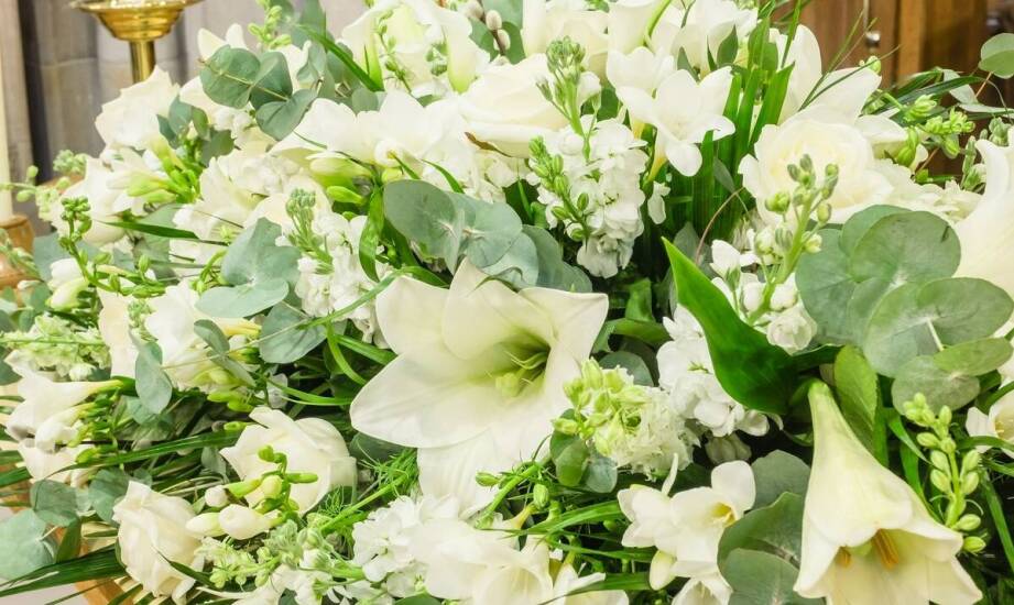 Jak zakład pogrzebowy Tatar organizuje religijne i świeckie ceremonie?