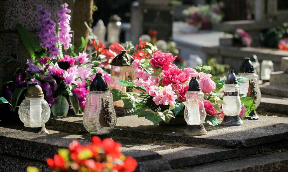 Znaczenie odpowiedniego miejsca na cmentarzu po ekshumacji zwłok.