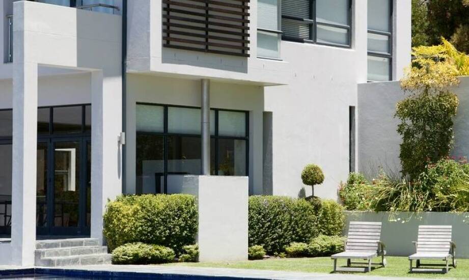 Wybór pompy ciepła do wkopywanych basenów ogrodowych – na co zwrócić uwagę?