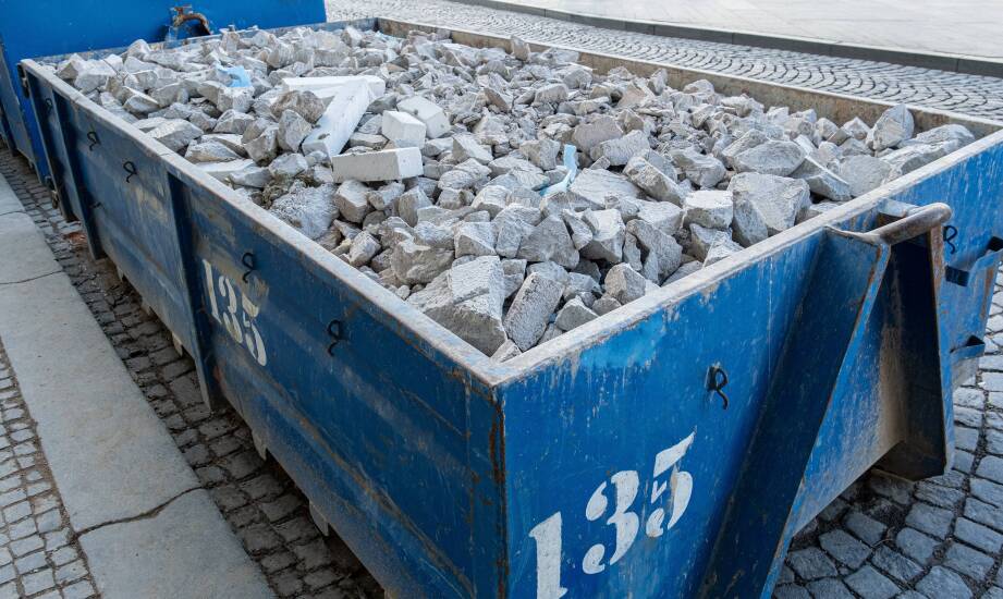 Wie entstehen Schuttcontainer?