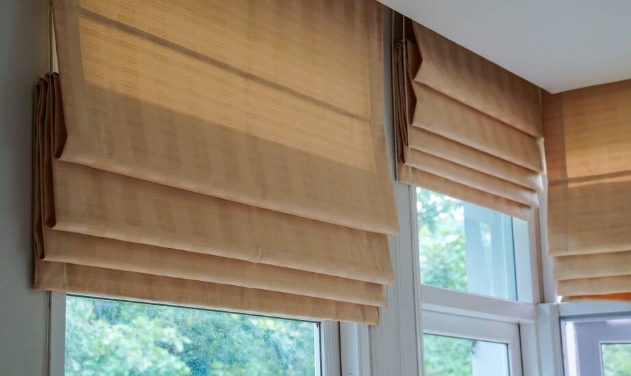 Jakie materiały dominują w produkcji rolet nowoczesnych?