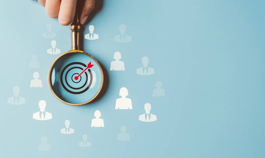 Wykorzystanie analitycznych narzędzi przez agencje social media do optymalizacji rekrutacyjnych kampanii