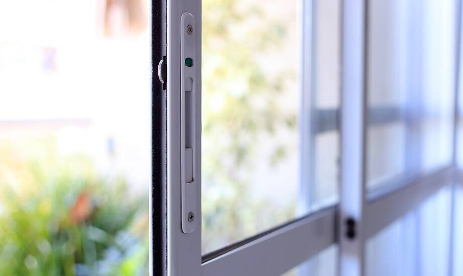 Panel track jako dekoracyjny element w nowoczesnym domu