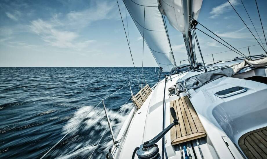 Innowacyjne PTFE uszczelki dla przemysłu morskiego – niezawodność w trudnych warunkach