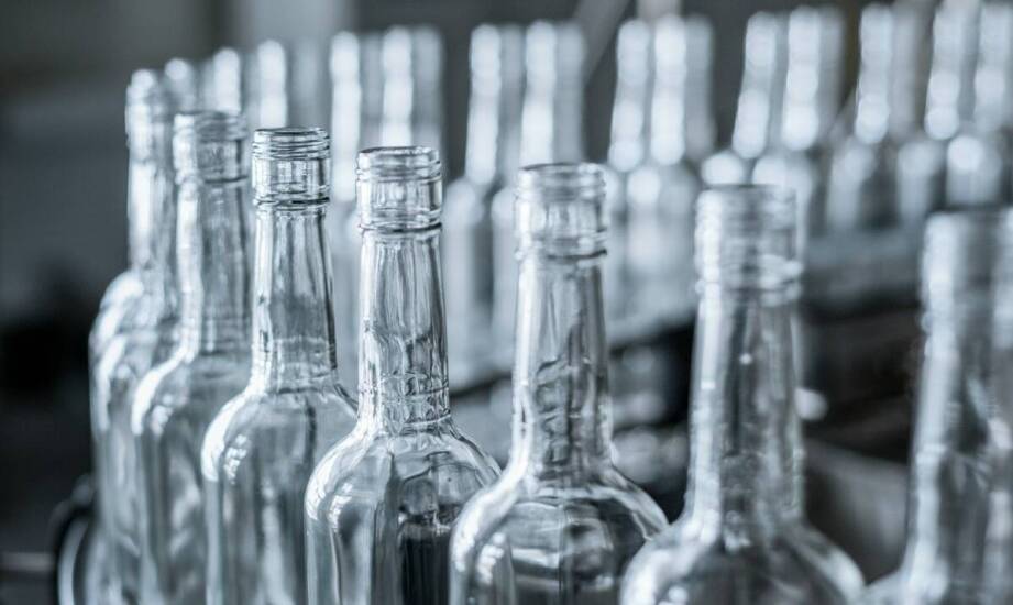 Wpływ ekologicznych praktyk producenta butelek PET na wizerunek marki