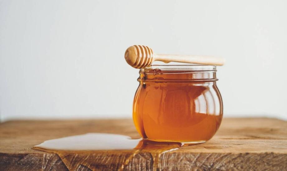 Zalety stosowania ekologicznych materiałów w produkcji nakrętek do miodu.