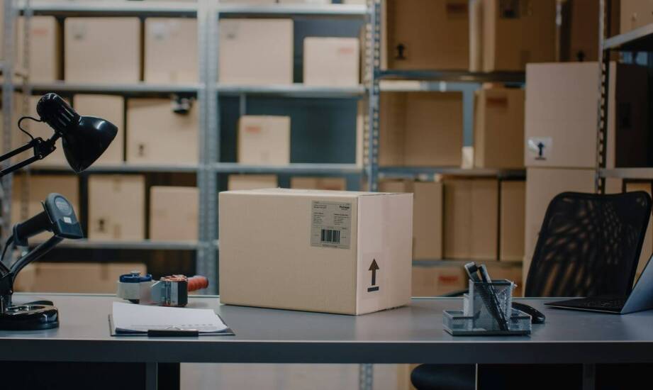 Zalety korzystania z darmowej dostawy przy zakupie części do hulajnóg.