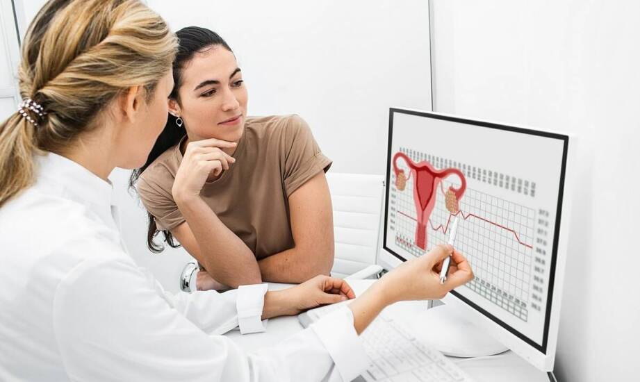 Jak ginekolodzy diagnozują i leczą najczęstsze hormonalne zaburzenia u kobiet?