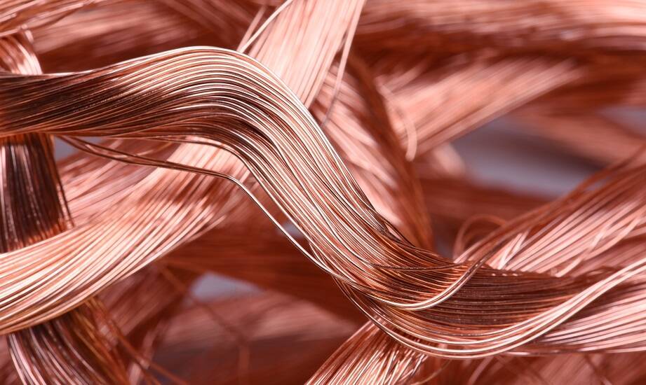 Analiza rynku: Jakie trendy wpływają na ceny miedzi?