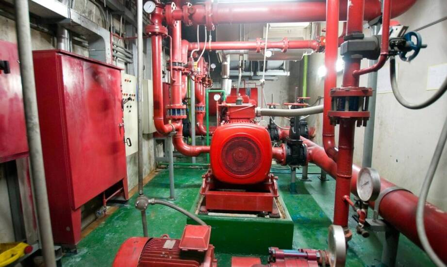 Rola przeciwpożarowych pompowni w strategii bezpieczeństwa dużych kompleksów przemysłowych