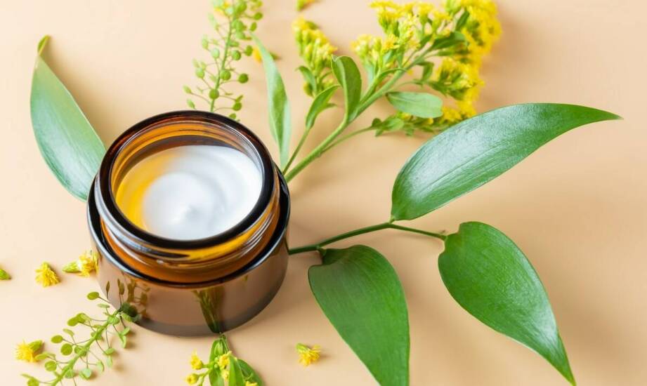 Bioinformacyjne właściwości kremu XXL Droserin – na czym polegają?