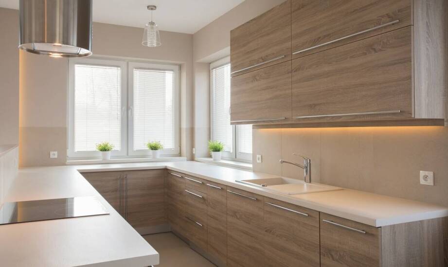 Kuchnie w Stargardzie: Jakie materiały najlepiej sprawdzają się w meblach na wymiar?