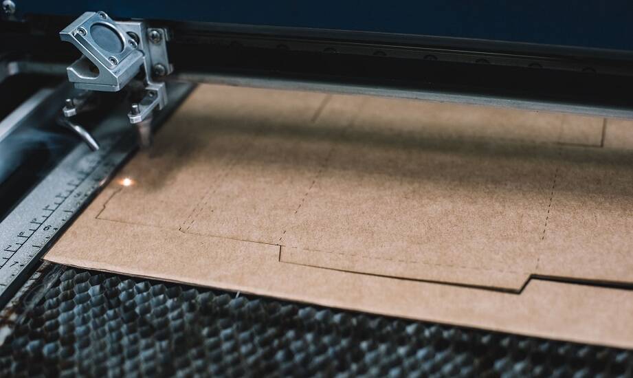 Precyzyjne wykrojniki introligatorskie: dlaczego precyzja jest kluczowa?