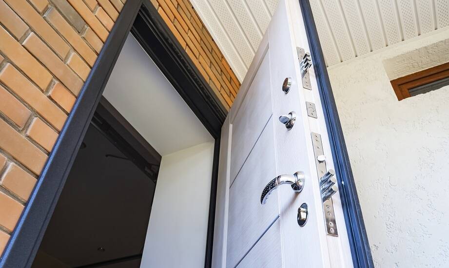 Zalety inwestycji w drzwi w kontekście długoterminowym