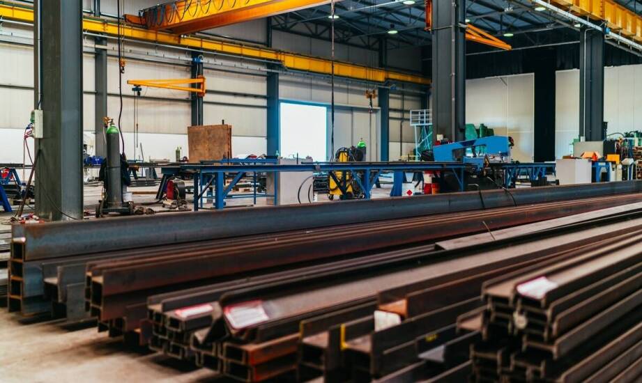 Wybór odpowiedniego stalowego profilu C dla zastosowań inżynieryjnych