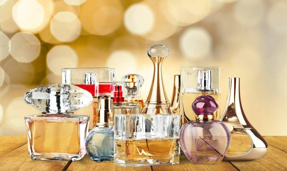 Jakie są zalety wyboru zamienników perfum zamiast oryginalnych perfum?