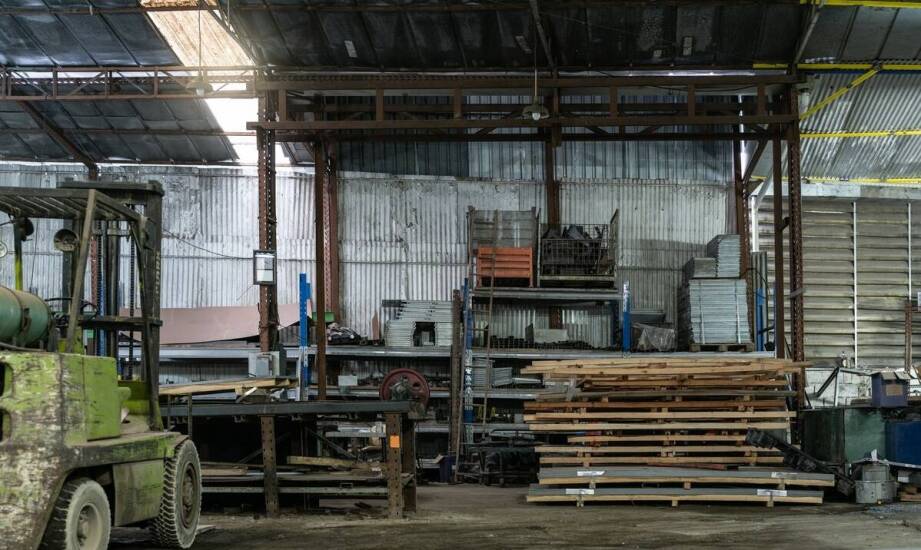 Nowoczesne technologie w tartaku we Wrocławiu – jak wpływają na produktywność?