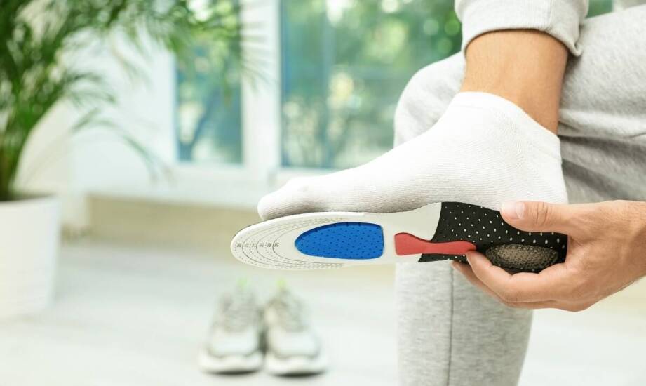 Znaczenie odpowiedniego obuwia w profilaktyce problemów ze stopami