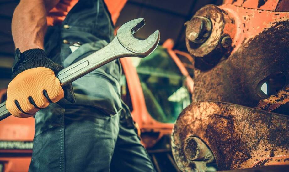 Jakie są najczęstsze przyczyny awarii wciągarek i jak je naprawić?