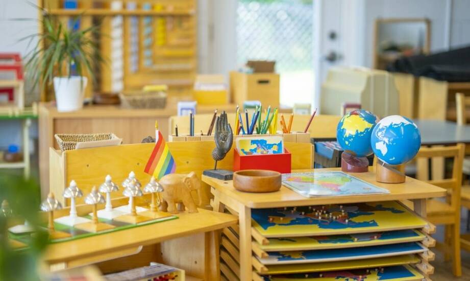 Żłobek a sensoryczna edukacja: jakie są najważniejsze elementy?