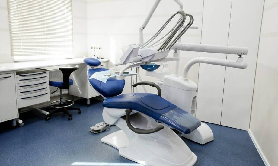 Leczenie urazów jamy ustnej: jakie metody stosuje dentystyczny szpital?