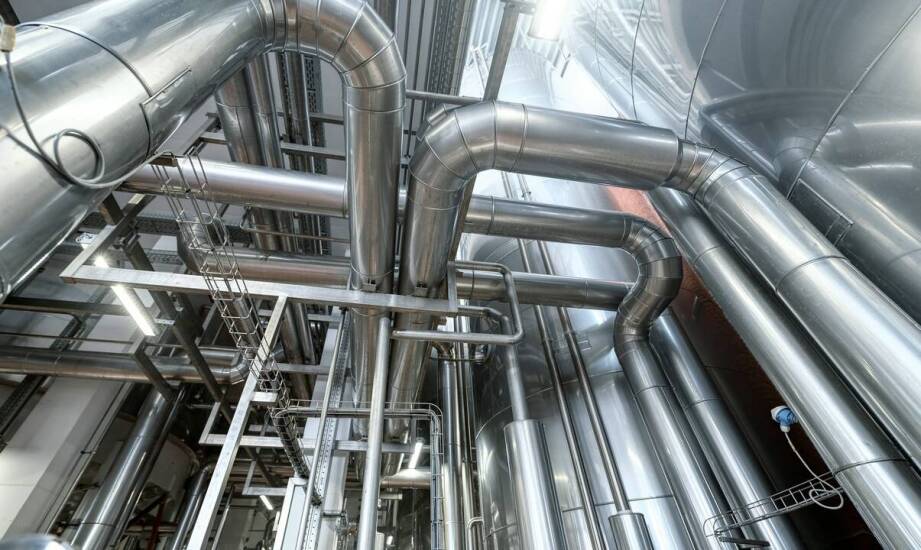 Jakie są kluczowe zalety wyboru ocynkowanych rur w przemyśle?