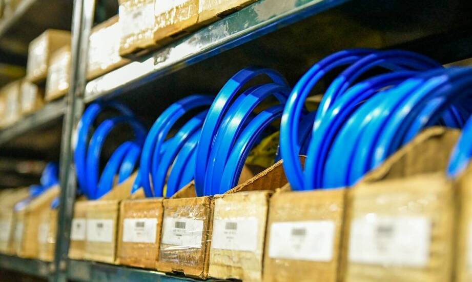 Kluczowe właściwości gumowych uszczelnień w branży elektrotechnicznej