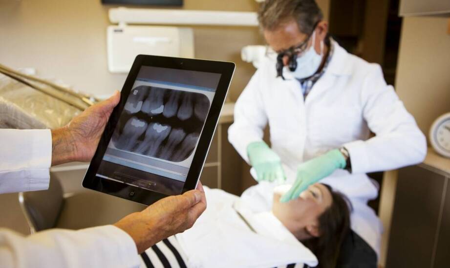 Jak panoramiczne zdjęcia wspierają wykrywanie próchnicy w trudno dostępnych miejscach?