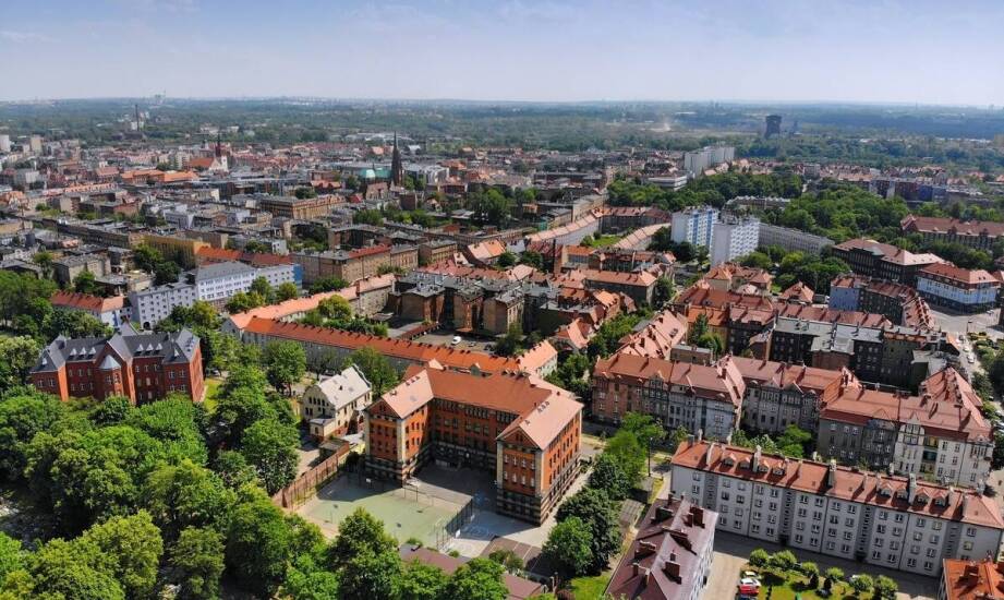 Dlaczego warto rozważyć zakup domu na Pradze Północ w Warszawie?