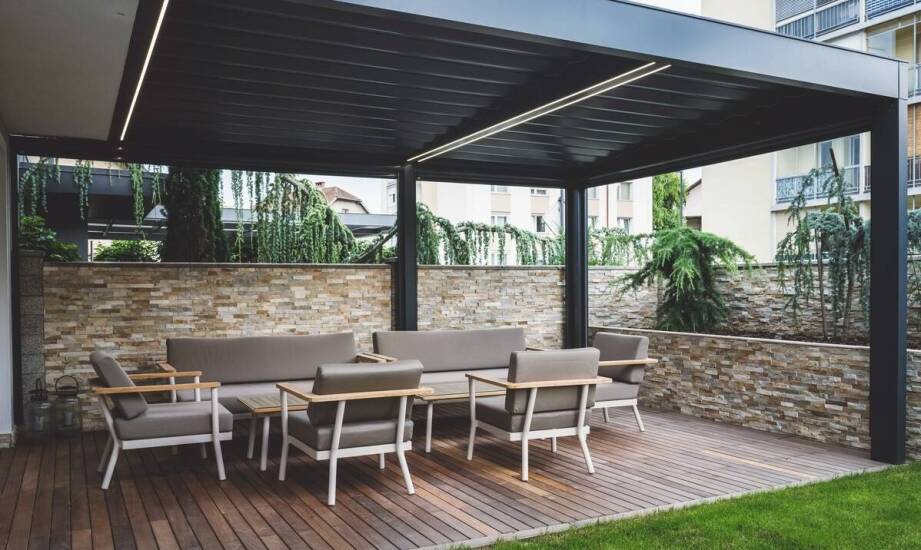 Pergole ogrodowe: jak podkreślić nowoczesny design w ogrodzie?