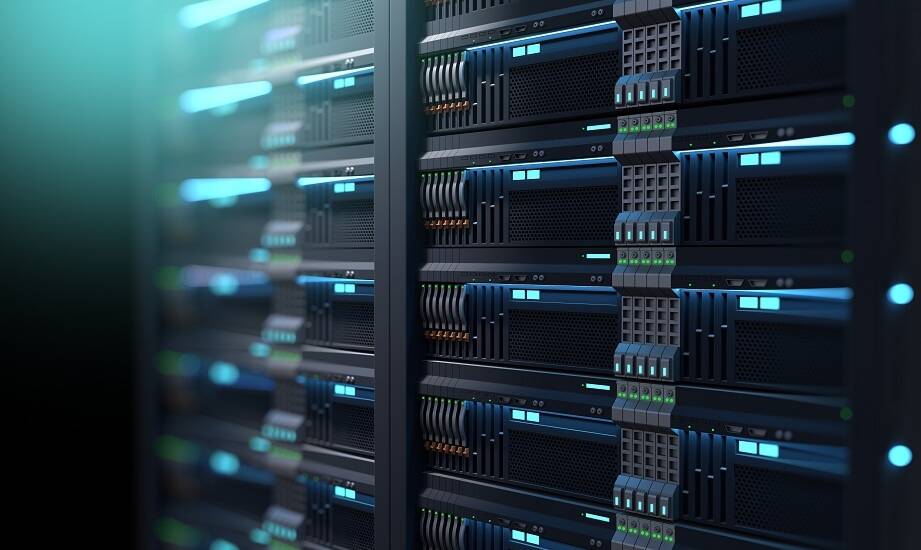 Jakie korzyści oferuje ESQ Server dla średnich i dużych przedsiębiorstw?