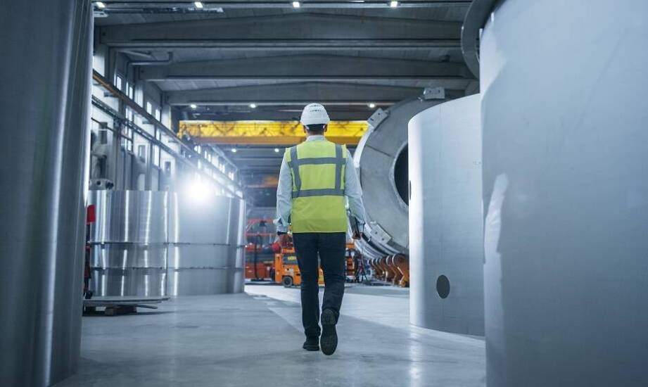 Z jakich etapów składa się przeniesienie przemysłowego zakładu?