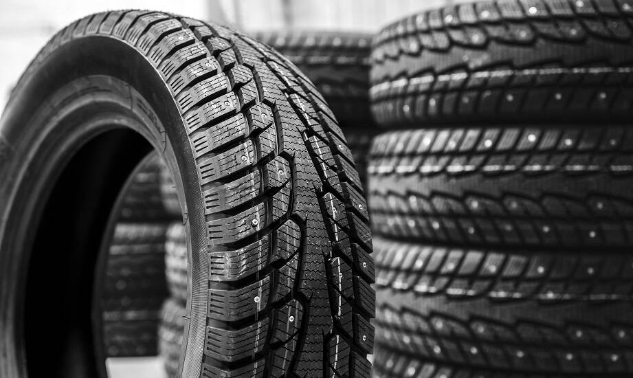 Jak kupić dobre letnie opony przez internet i uniknąć błędów?
