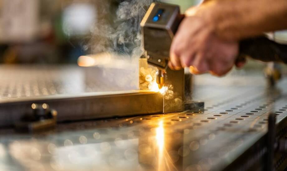 Zastosowanie lutospawania w nowoczesnym stalowym przemyśle