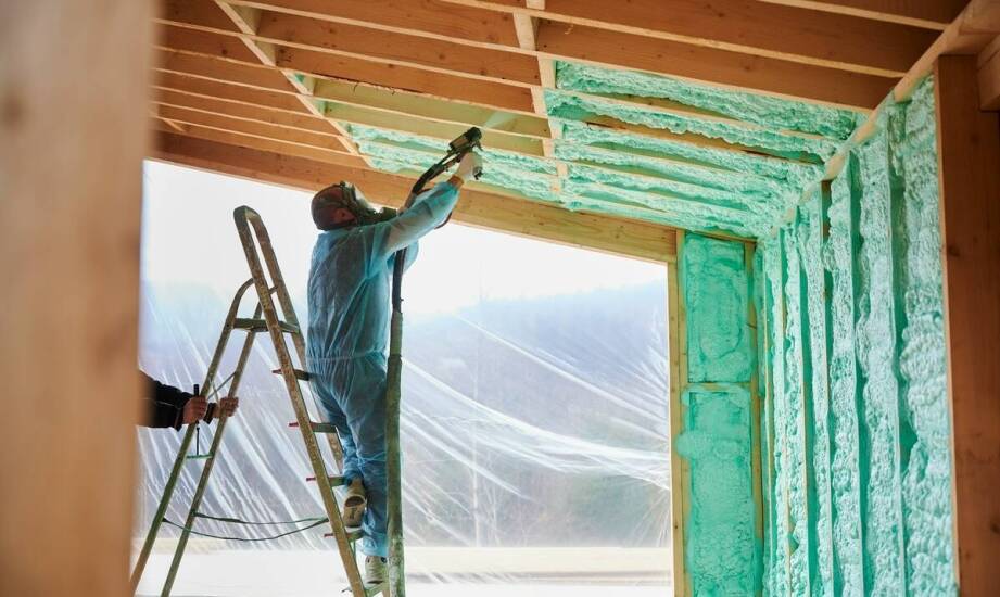 Zastosowanie nowoczesnych technologii w ocieplaniu celulozy