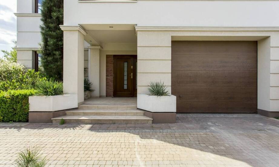 Jakie wejściowe drzwi najlepiej podkreślą charakter Twojego domu?