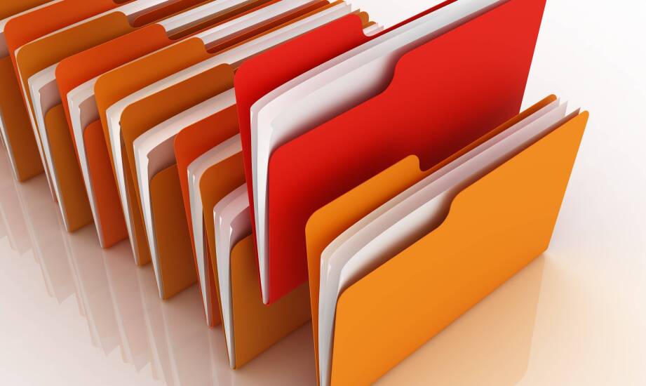 Jak dobrać odpowiednie teczki z logo firmy na dokumenty do potrzeb klienta?