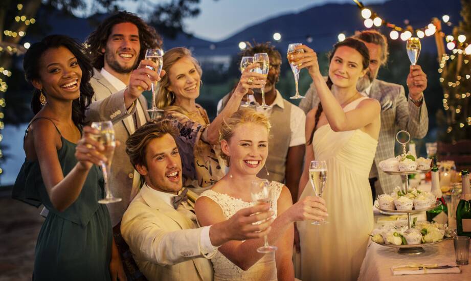 Wybór alkoholu na wesele a sezon ślubny – co wybrać?