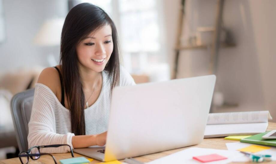 Wirtualna asystentka a zarządzanie interakcjami na społecznościowych portalach