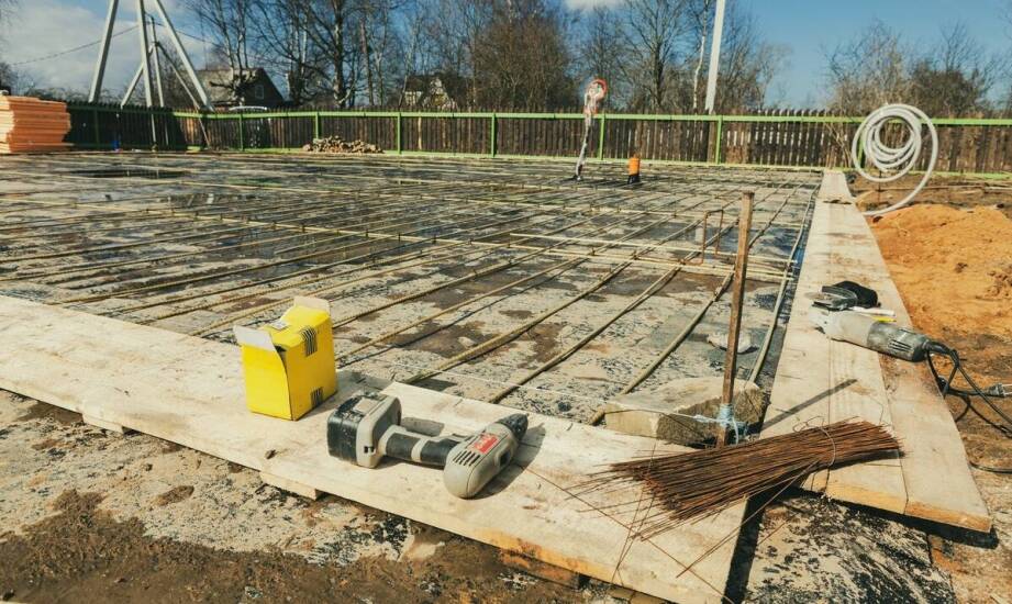 Znaczenie precyzyjnych pomiarów na stanowiskach pracy dla bezpieczeństwa pracowników.