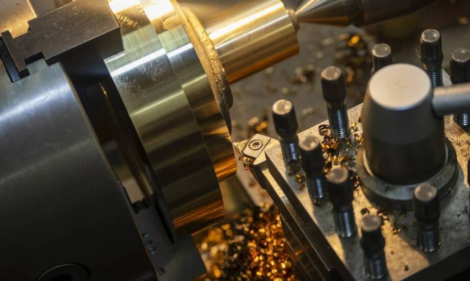 Profesjonalna naprawa tokarskich głowic w kontekście regeneracji wrzecion