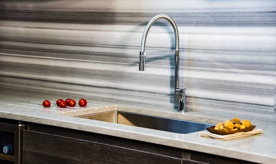 Jakie są zalety granitowych zlewozmywaków w nowoczesnej kuchni?
