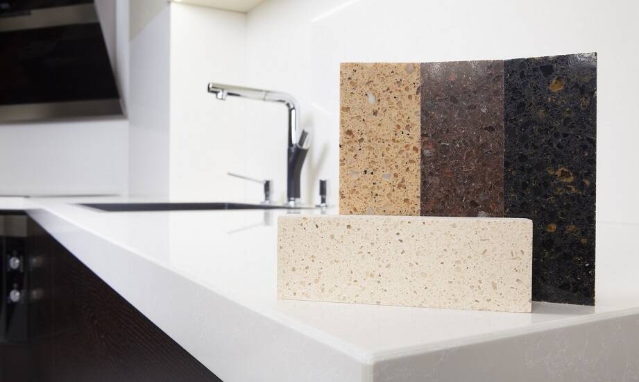 Odporność na uszkodzenia i estetyka – zalety kwarcowych blatów w kuchni