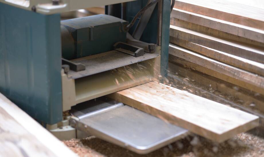 Jak technologia Flex Trim rewolucjonizuje maszyny do drewna szlifowania?