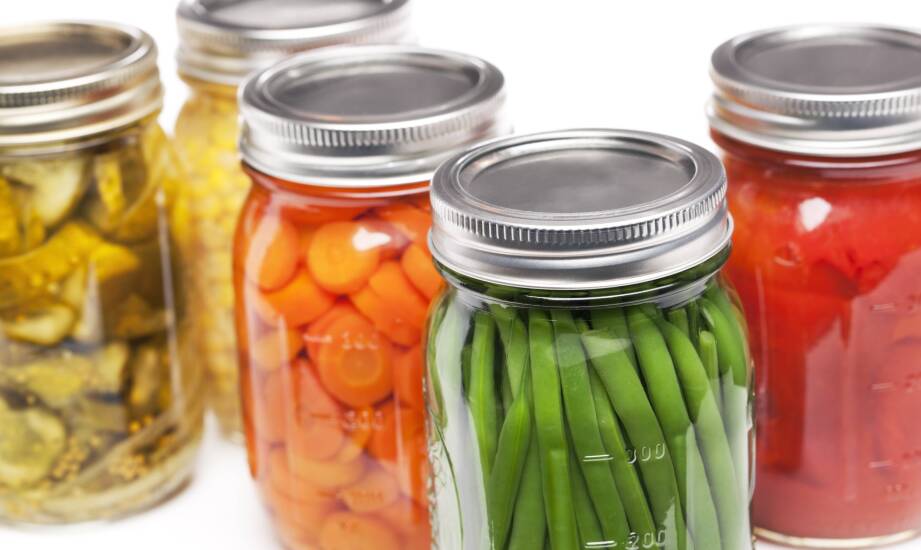 Wpływ zakrętek na szczelność słoików – co warto wiedzieć przed zakupem?