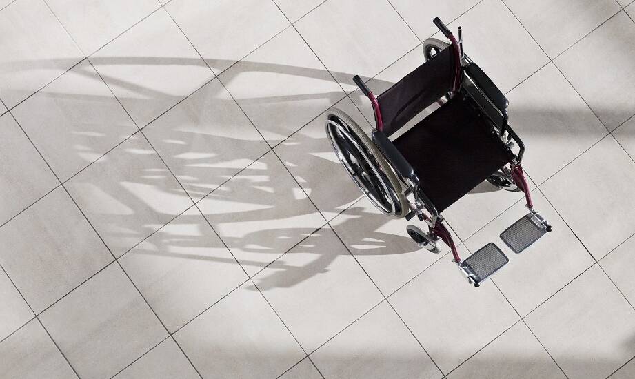 Innowacyjne technologie w regulowanym wózku inwalidzkim Kuschall Compact