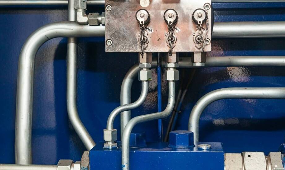 Usługi filtracyjne a przedłużenie cyklu życia hydraulicznych układów