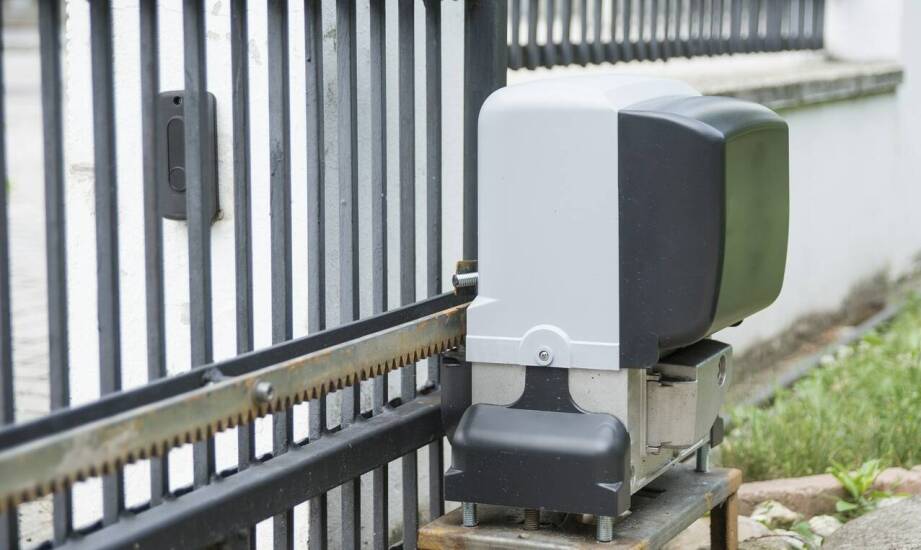 Napędy do bram: co warto wiedzieć przed zakupem?