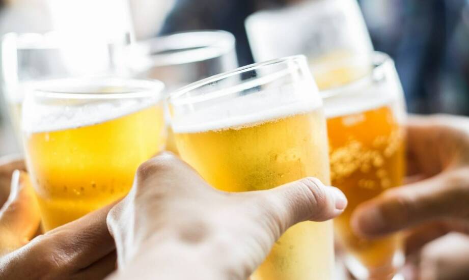 Efektywność różnych technik nadruku w promocji poprzez reklamowe kufle